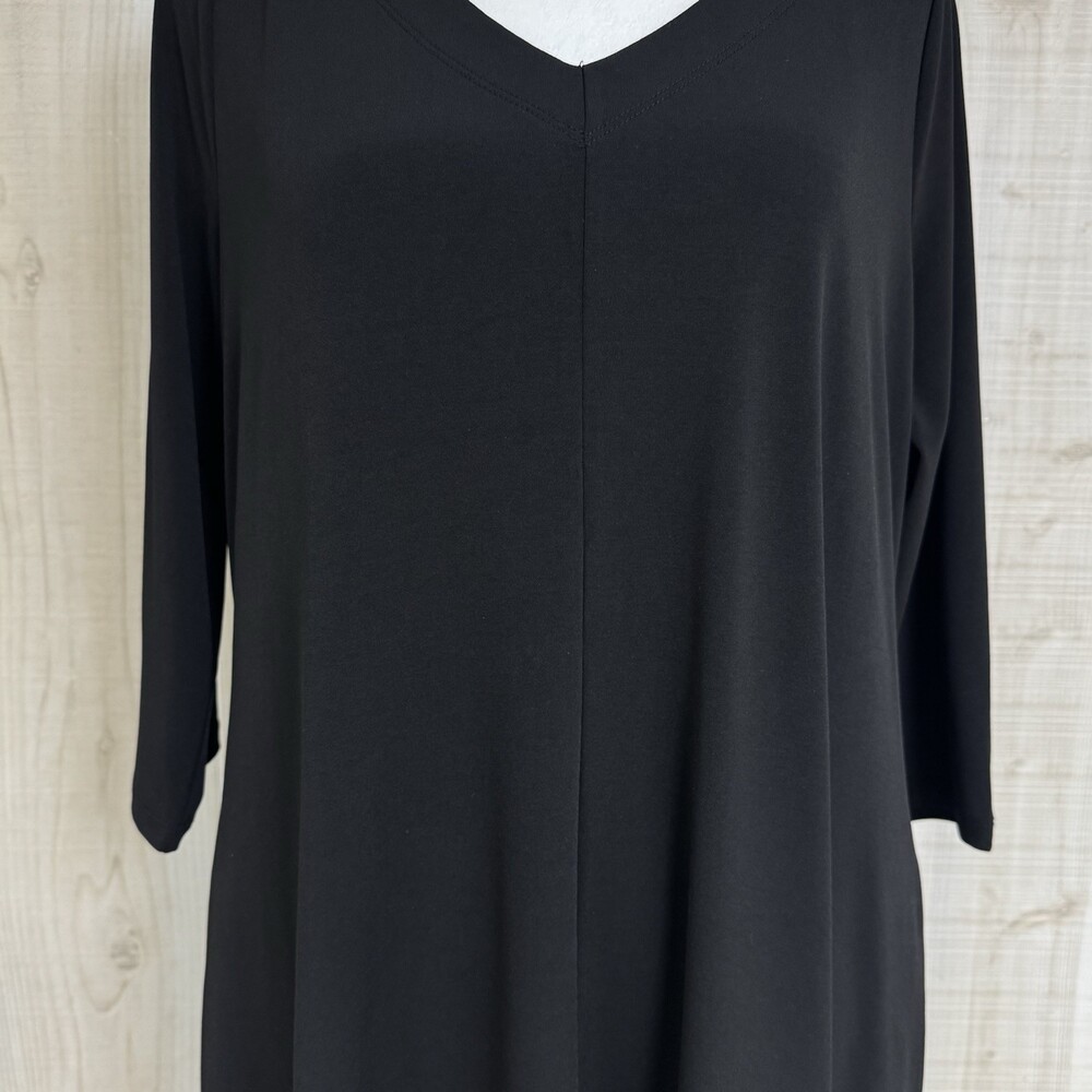 CHICOS Black Swing Dress Stretch V Neck A-Line Classic Minimalist 3/4 Sleeve 1 - Picture 5 of 13